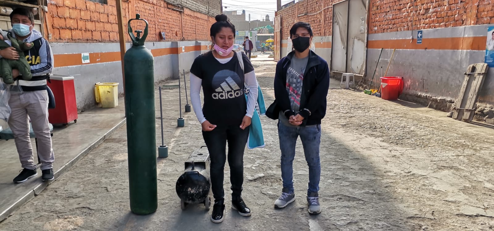 Trujillo: sujetos llevaban 25 kilos de marihuana dentro de balón de oxígeno