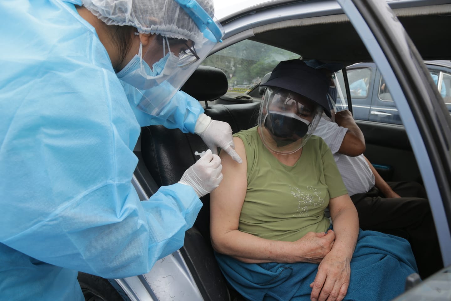 Mañana inicia vacunación en mayores de 60 años en cuatro provincias liberteñas