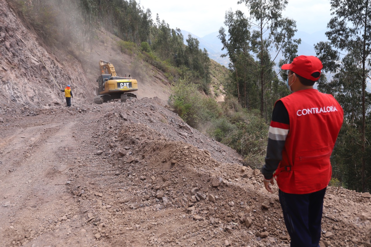 Postor que no calificaba ganó buena pro para supervisión de obra en Julcán