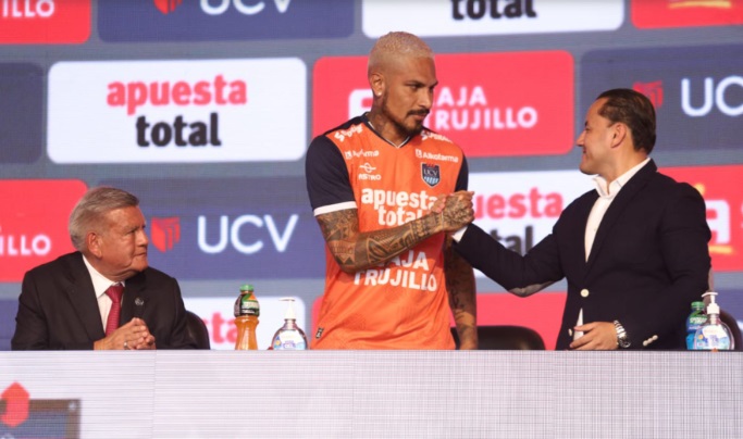 Paolo Guerrero pide disculpas a la hinchada de la UCV: “Voy a dar lo mejor de mí, mi garra y empeño”