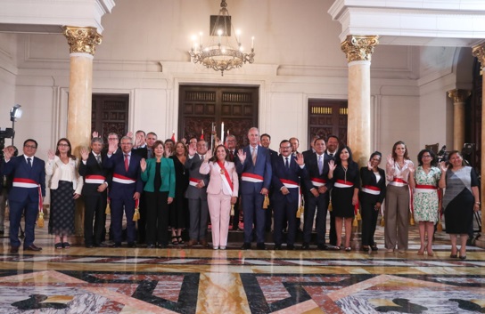 Este es el nuevo gabinete que juramentó hoy la presidenta Dina Boluarte 