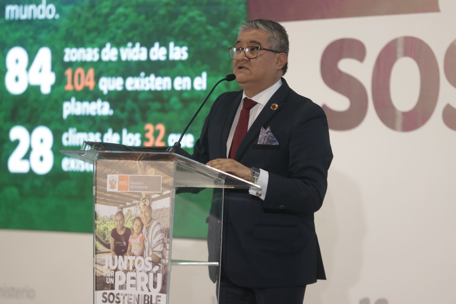 Ministerio del Ambiente ejecutará 16 proyectos para mejorar gestión de residuos en 24 ciudades del país