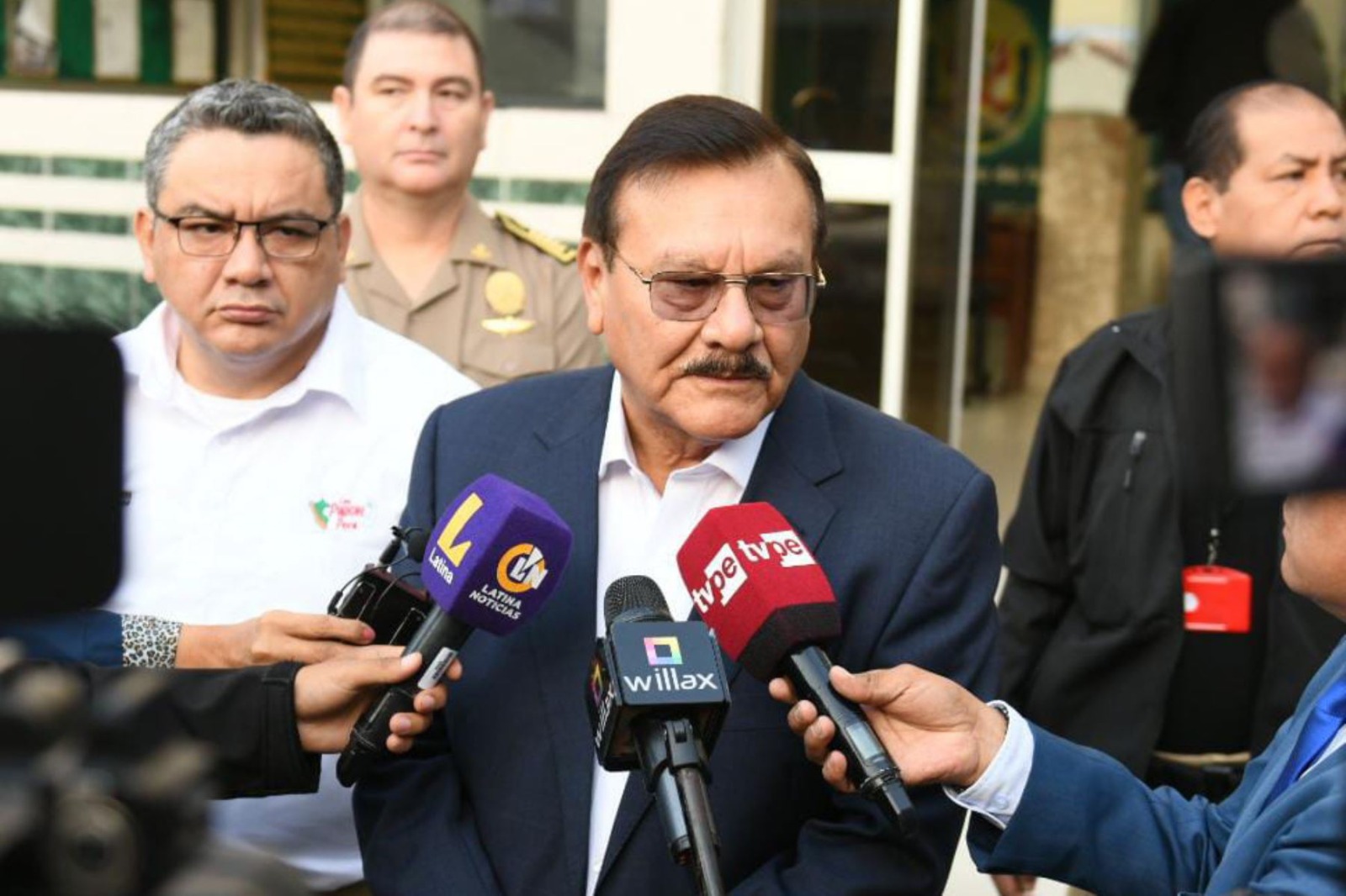 Ministro del Interior defiende desactivación de equipo policial de apoyo al Eficcop