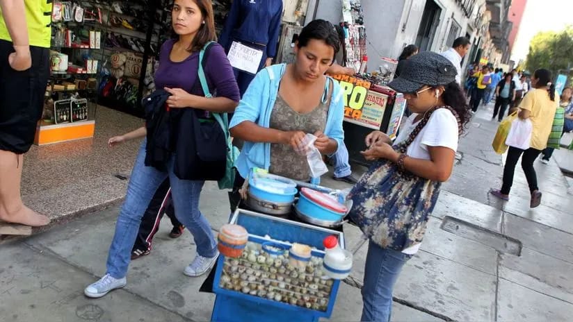 Empleo informal afecta más a las mujeres en el Perú