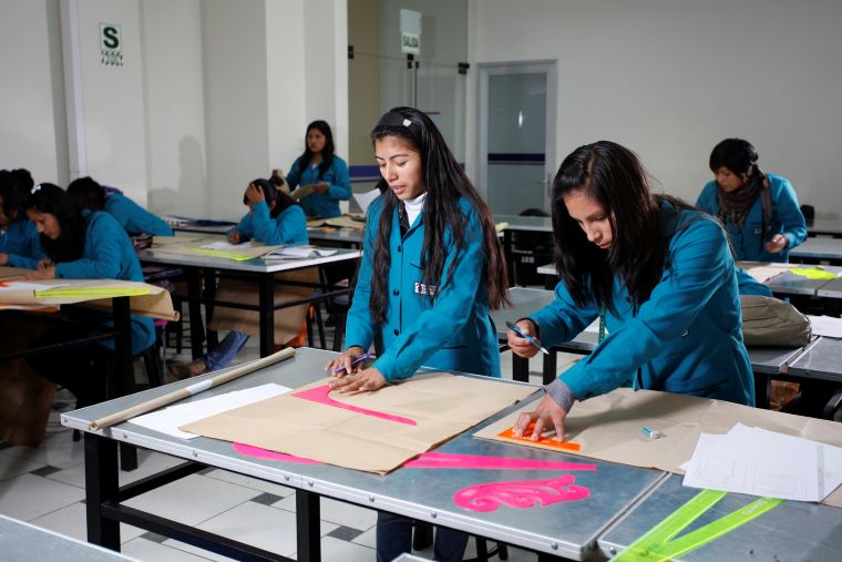 Peruanos con discapacidad pueden postular desde hoy a beca de inclusión y capacitarse