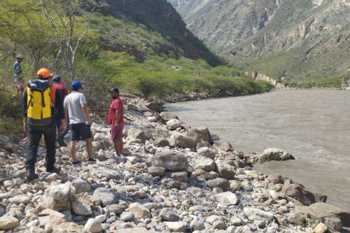 Pataz: caída de camioneta al río Marañón deja 1 muerto, 3 desaparecidos y un herido