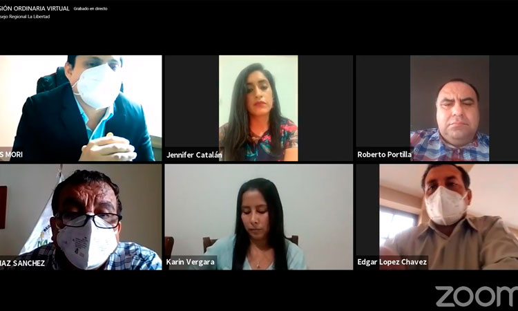 Consejeros protagonizan bochornoso incidente y no aprueban sueldos de gobernador y vicegobernador 